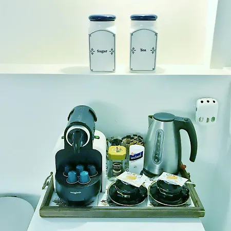 At فندق مبيت وإفطار أمستردام