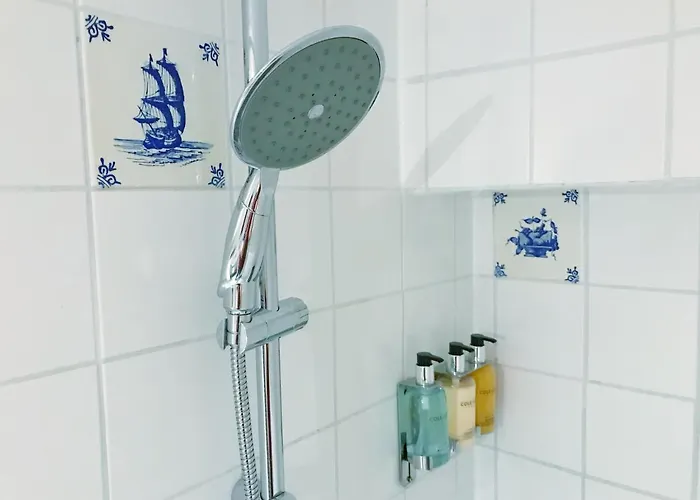 At Oda ve Kahvaltı *